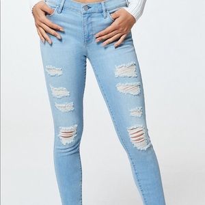 pacsun lightwash jeans